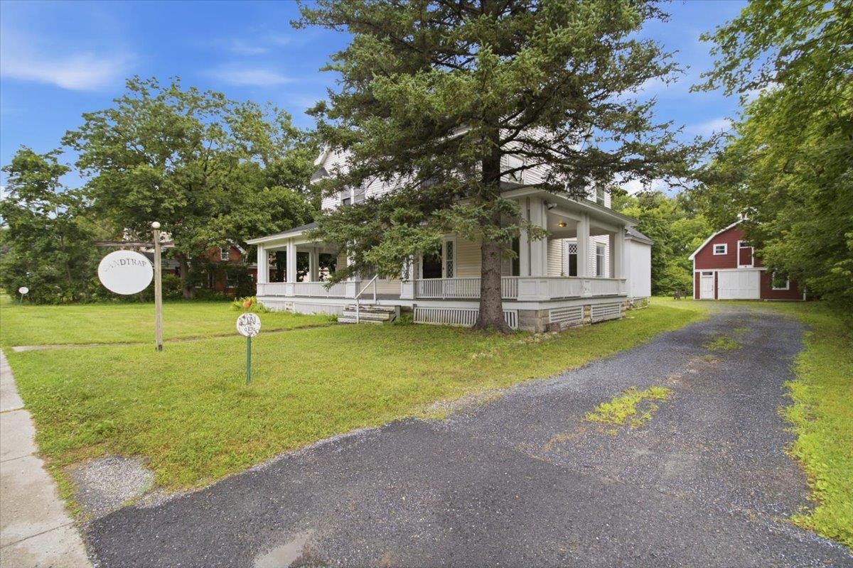 78 Bonnet Street Manchester, VT 05255 - Photo 3 of 49 Gallery Image 3