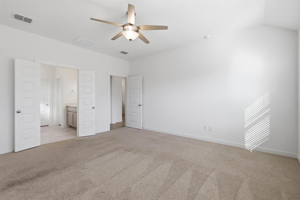 1212 Nuevo Rancho Lane Fort Worth, TX 76052 - Photo 22 of 33