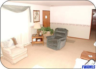 6122 West Hills Road Fort Wayne, IN 46804 - Photo 7 of 8 Gallery Image 7