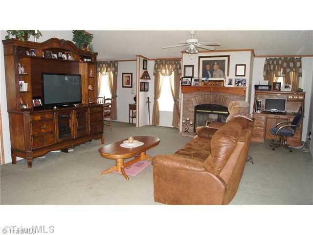1490 Hope Beasley Road Sandy Ridge, NC 27046 - Photo 2 of 8 Living Room.