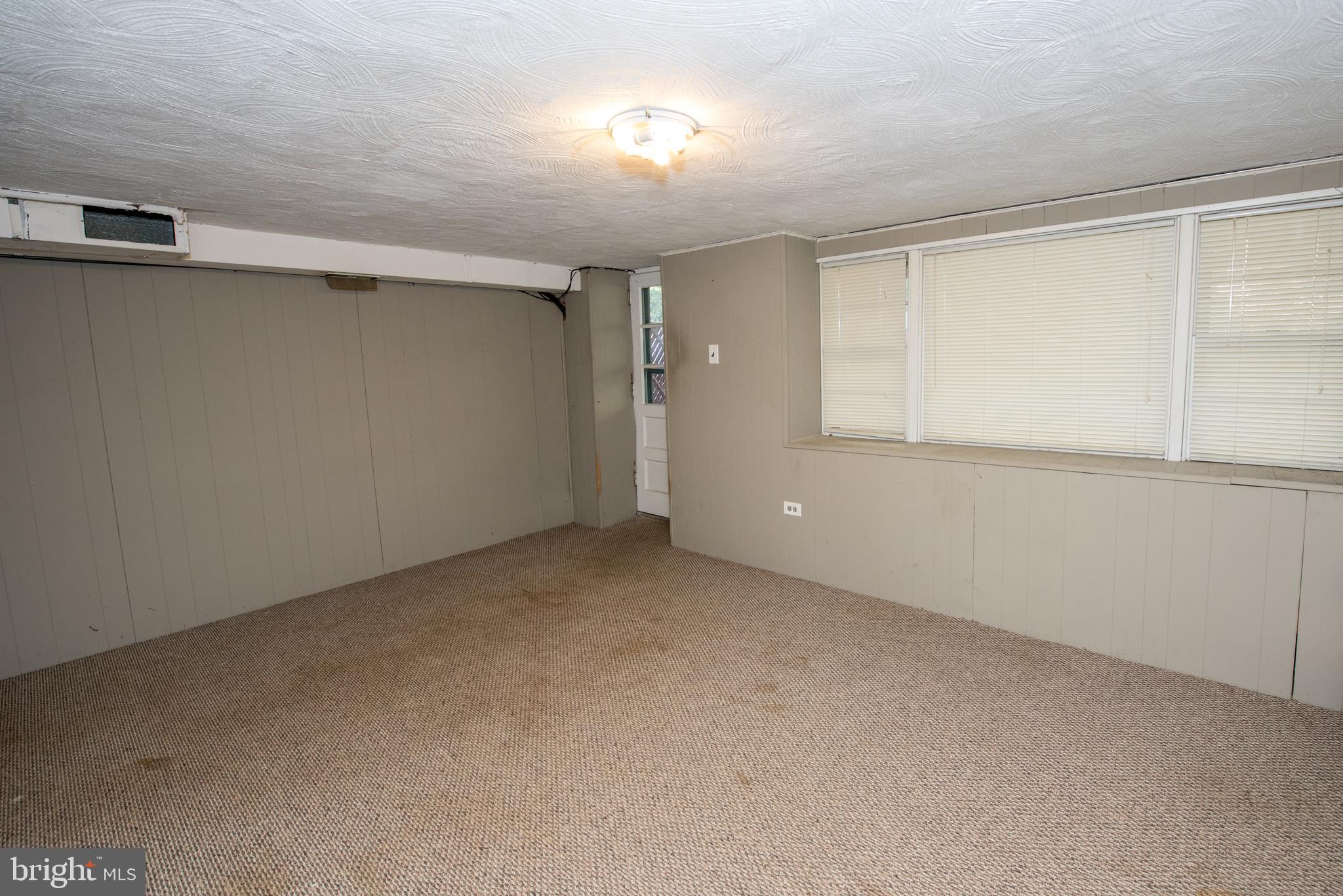 3607 Newberry Road Philadelphia, PA 19154 - Photo 24 of 29 Lower level, back door access.
