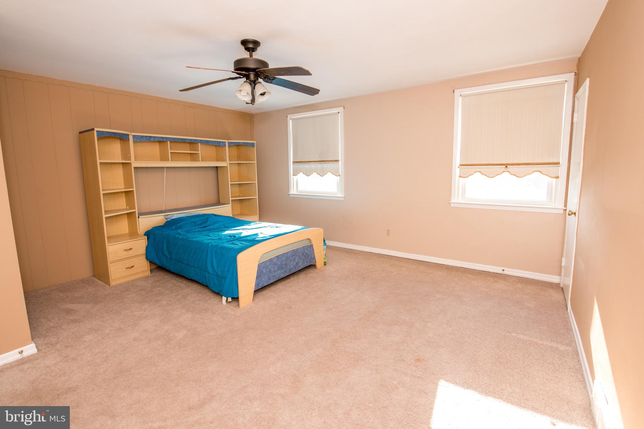 3607 Newberry Road Philadelphia, PA 19154 - Photo 4 of 29 Main bedroom