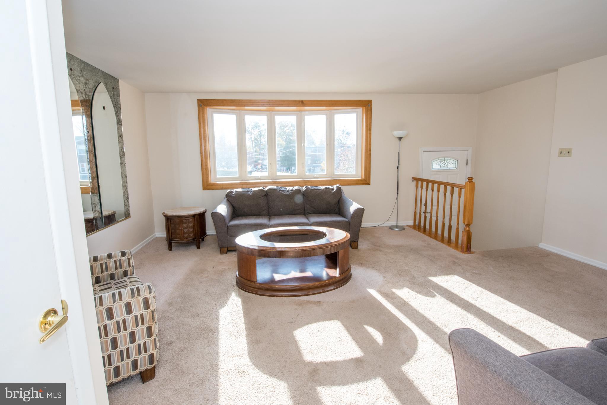3607 Newberry Road Philadelphia, PA 19154 - Photo 8 of 29 Gallery Image 8