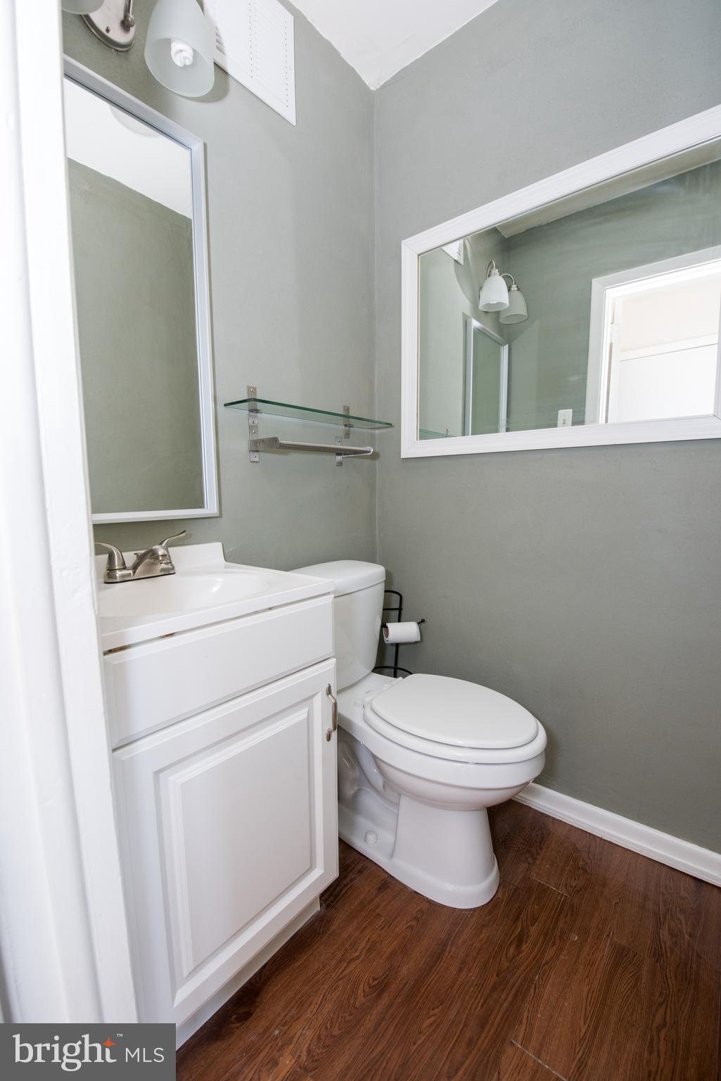 3607 Newberry Road Philadelphia, PA 19154 - Photo 9 of 29 Main floor half bath.