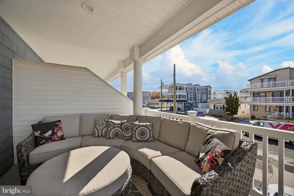 $2,395,000 | 17 73rd Street, Unit W, Sea Isle City, NJ 08243