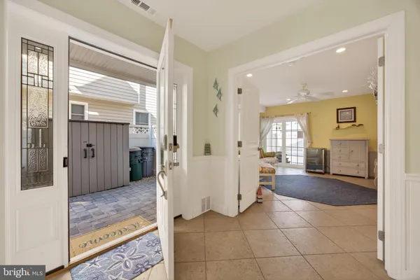 $2,395,000 | 17 73rd Street, Unit W, Sea Isle City, NJ 08243