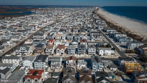 $2,395,000 | 17 73rd Street, Unit W, Sea Isle City, NJ 08243