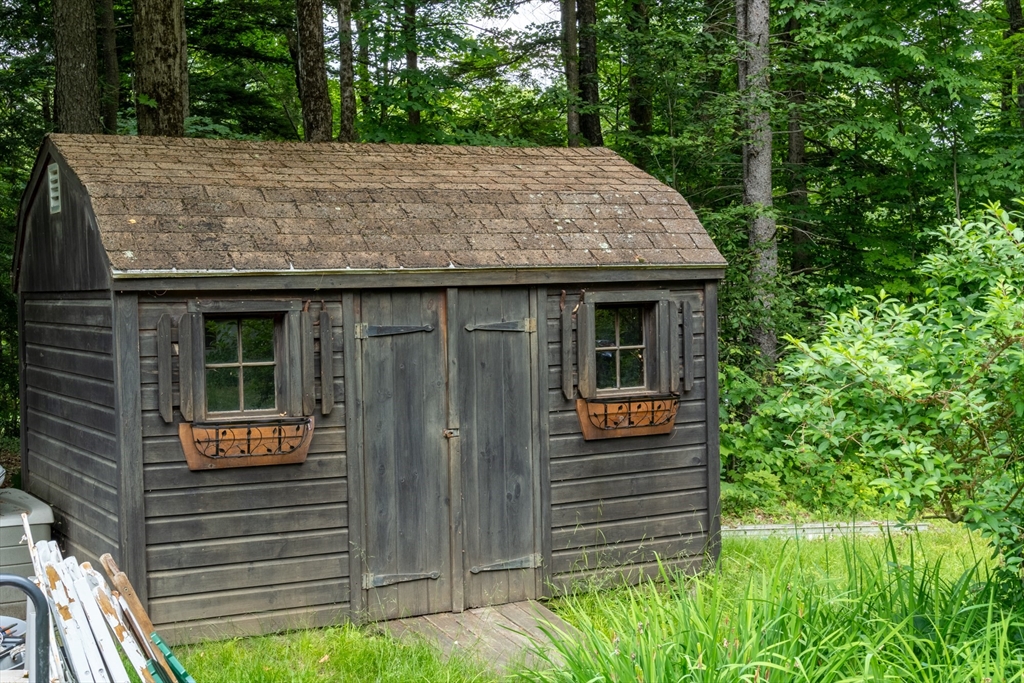 115 Chester Road Blandford, MA 01008 - Photo 28 of 33 Gallery Image 28