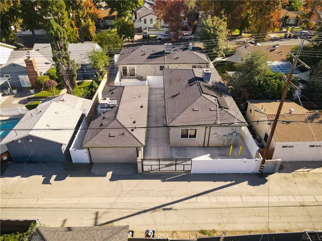 $4,000 | 6935 1/2 Jellico Avenue, Lake Balboa, CA 91406