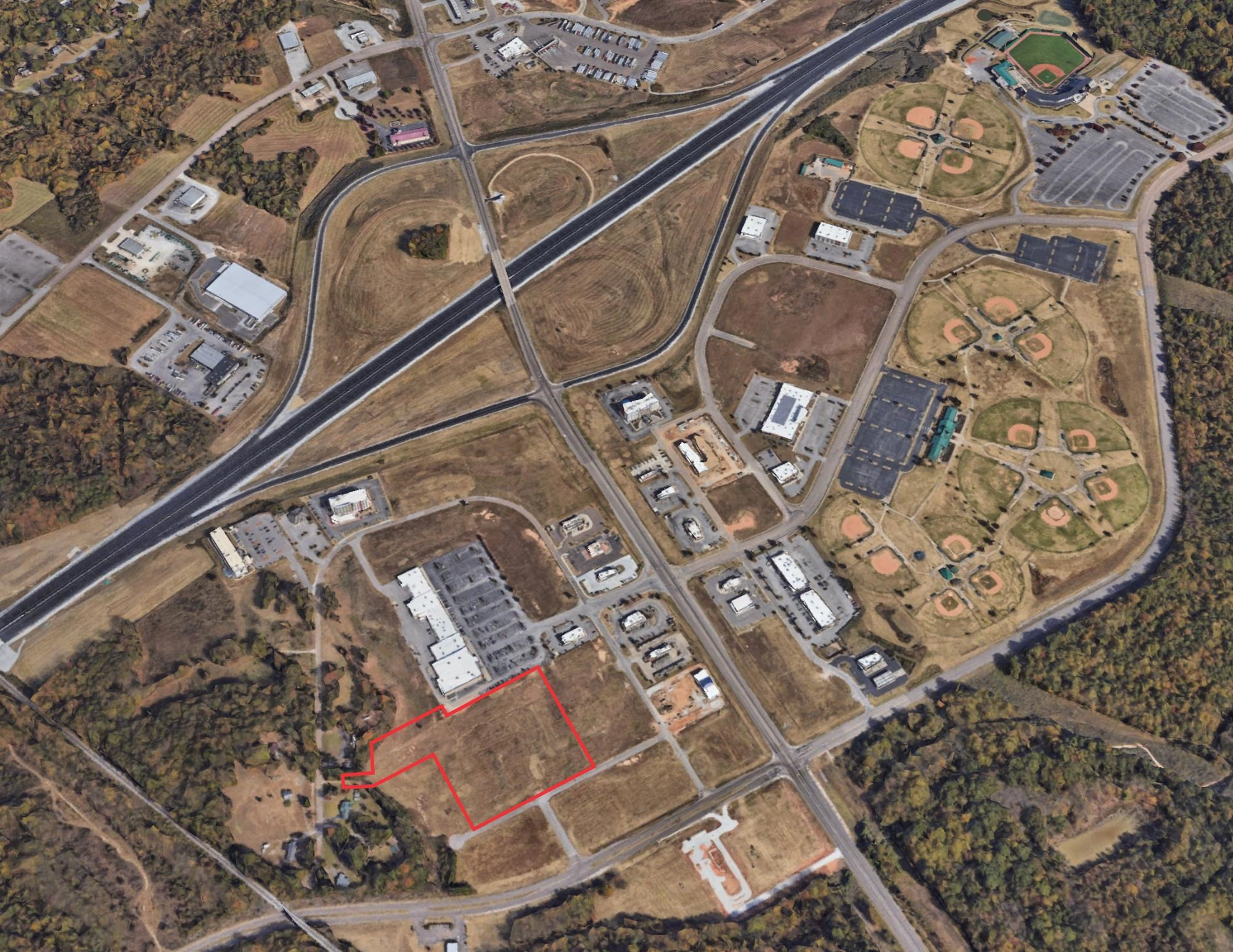 0 Chloe Pl Road Jackson, TN 38305 - Photo 5 of 8 view of a black and white bed