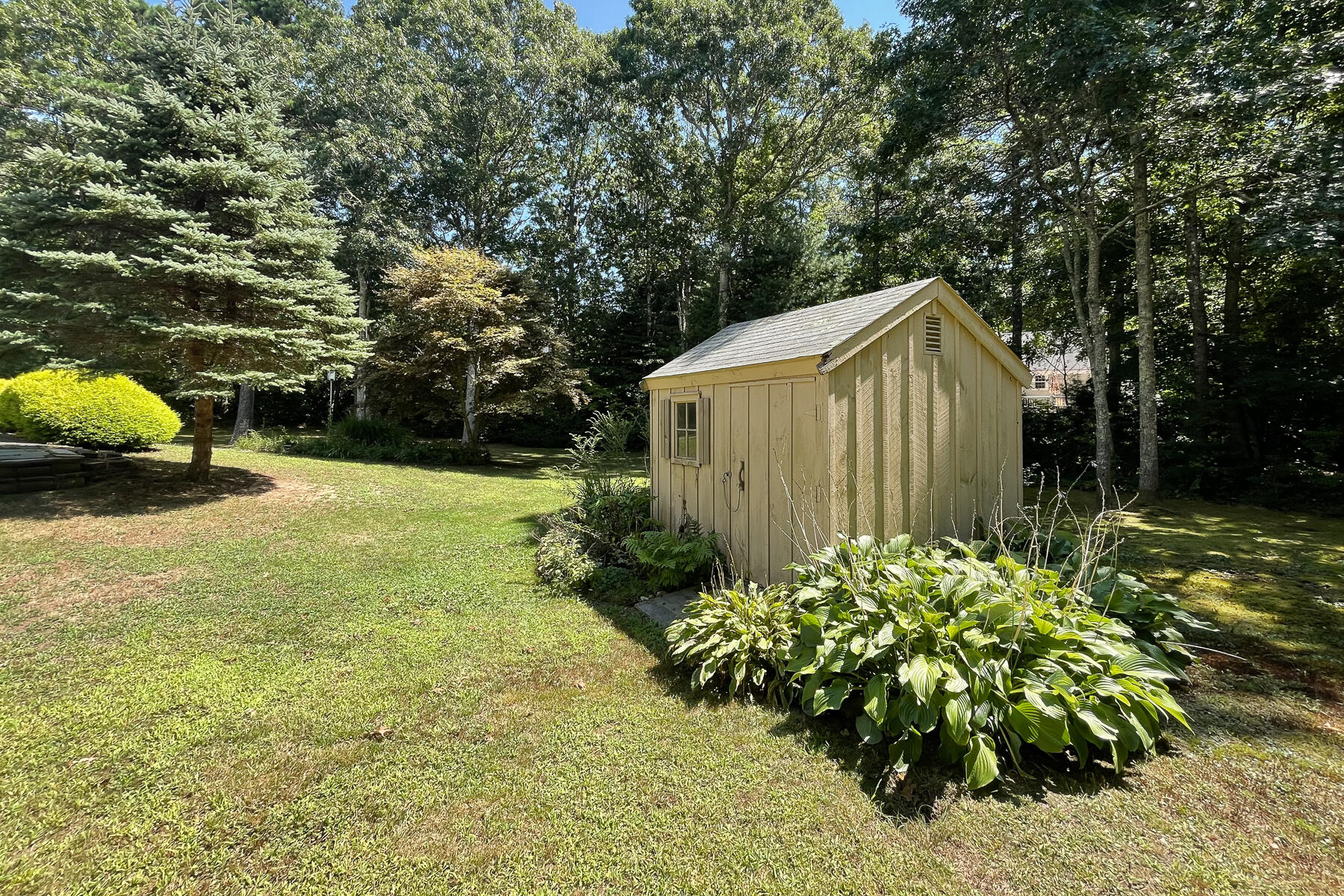 2 Bourne Hay Road Sandwich, MA 02563 - Photo 5 of 33 2 Bourne Hay-11