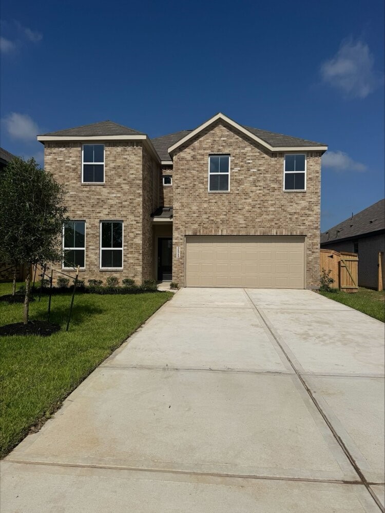 2126 Starlight Street Angleton, TX 77515 - Photo 1 of 35 Gallery Image 1