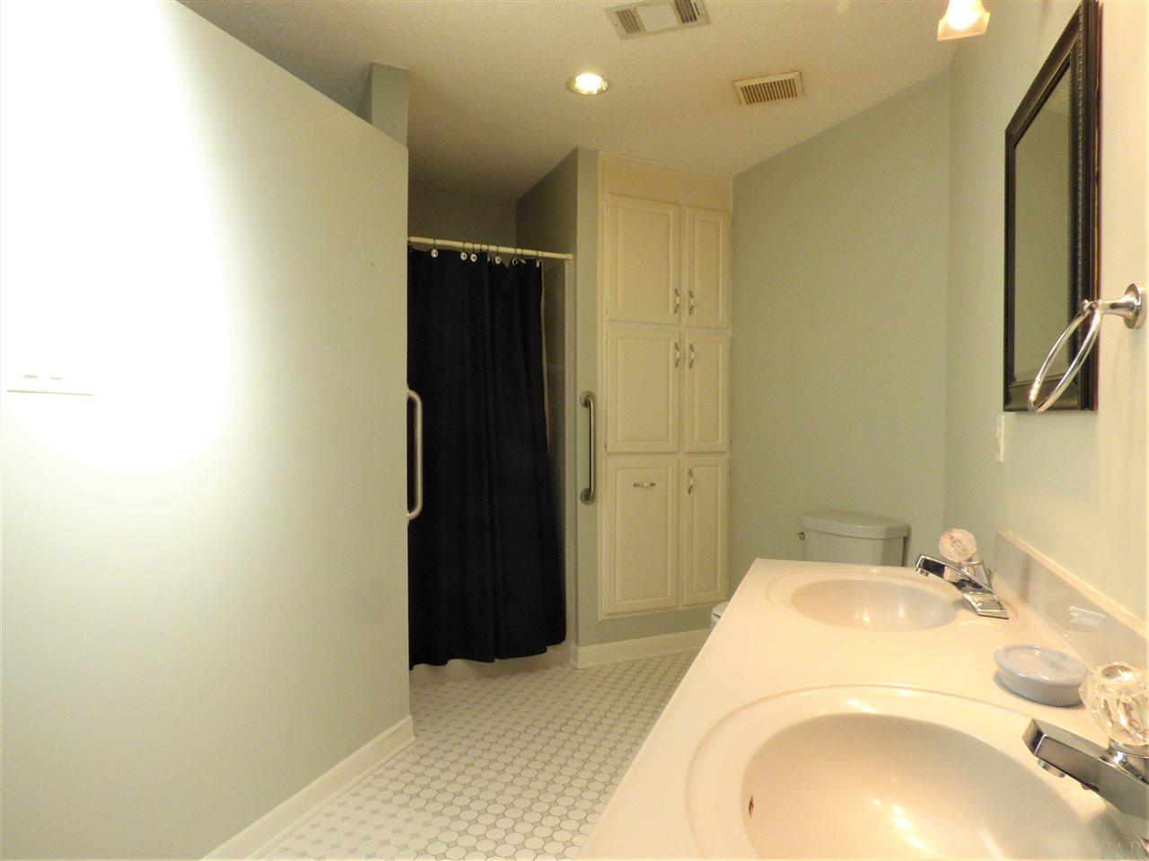 5900 Loop Road Pace, FL 32571 - Photo 22 of 49