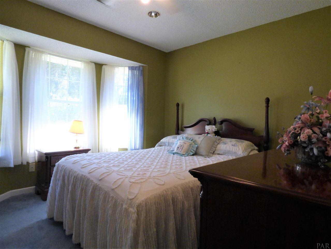 5900 Loop Road Pace, FL 32571 - Photo 29 of 49