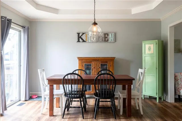 $309,000 | 207 Breezeway Lane, Pleasant Hill, MO 64080