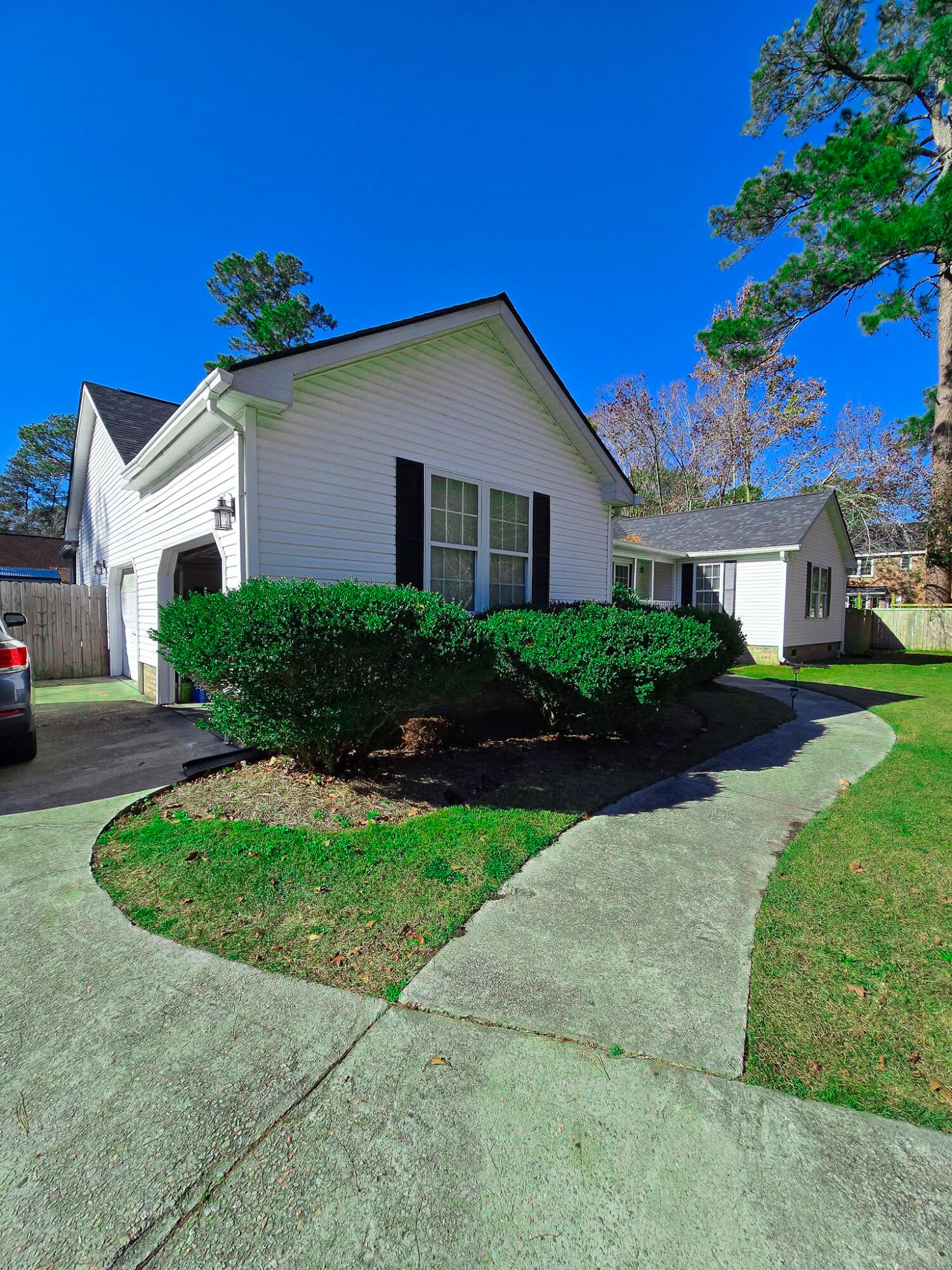 732 Gahagan Road Summerville, SC 29485 - Photo 29 of 32 Front Walk