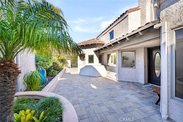 $2,295,000 | 527 Avenida Buenos Aires, San Clemente, CA 92672