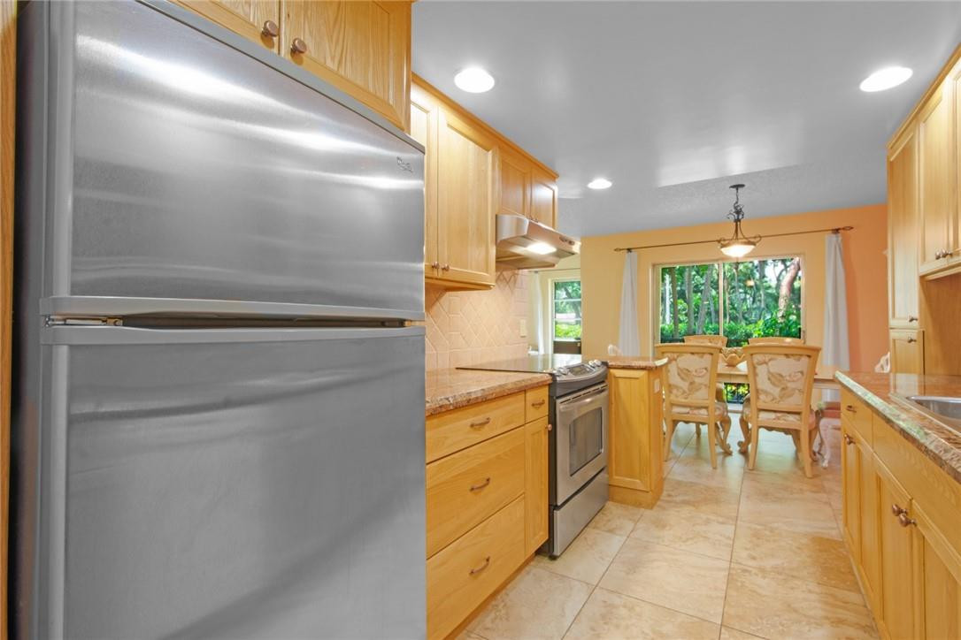950 Ponce De Leon Road, Unit 111 Boca Raton, FL 33432 - Photo 2 of 40 Photo 2
