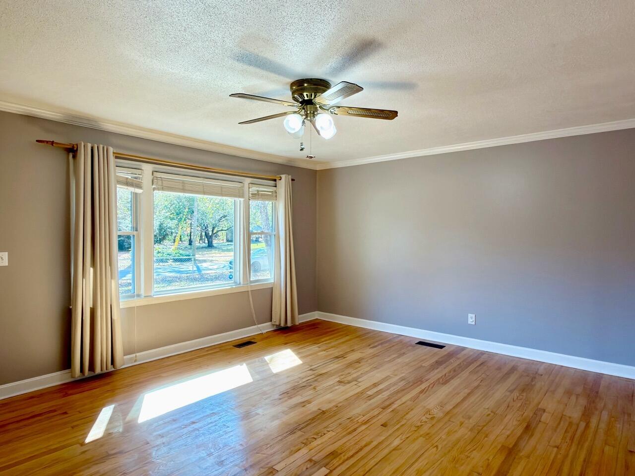 313 Rutledge Street Sumter, SC 29150 - Photo 4 of 38 Gallery Image 4