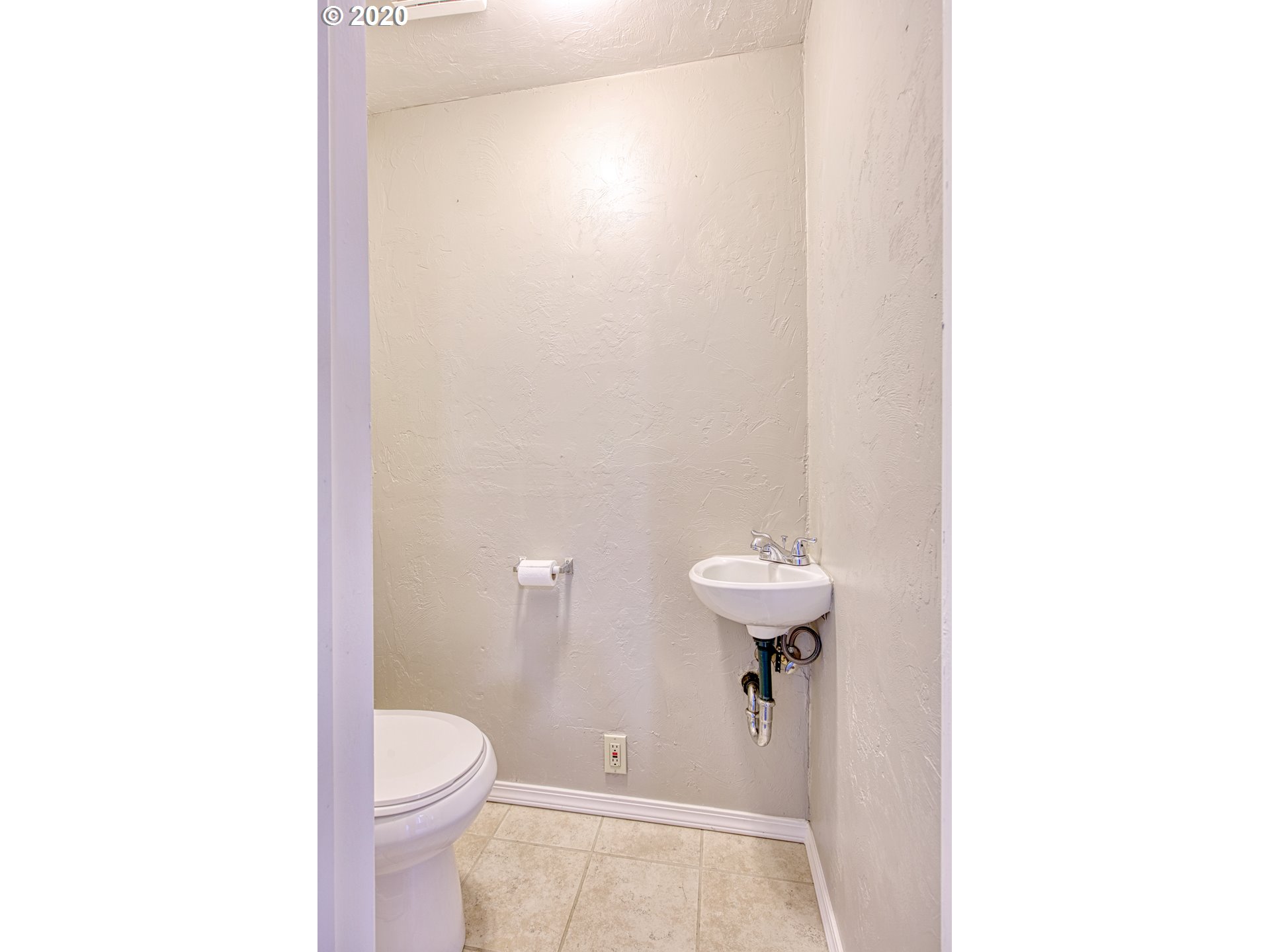 35 Kathleen Court Springfield, OR 97477 - Photo 14 of 26 Gallery Image 14