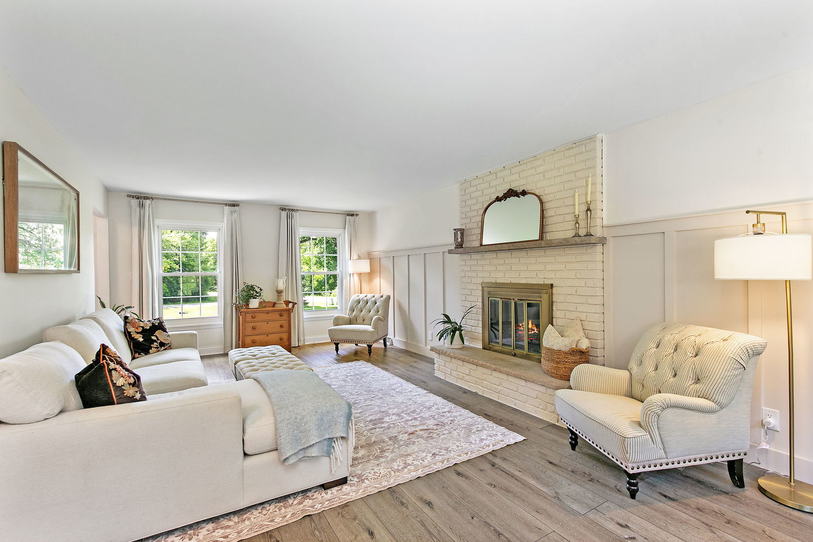 37W384 Ronsu Lane St. Charles, IL 60175 - Photo 8 of 48