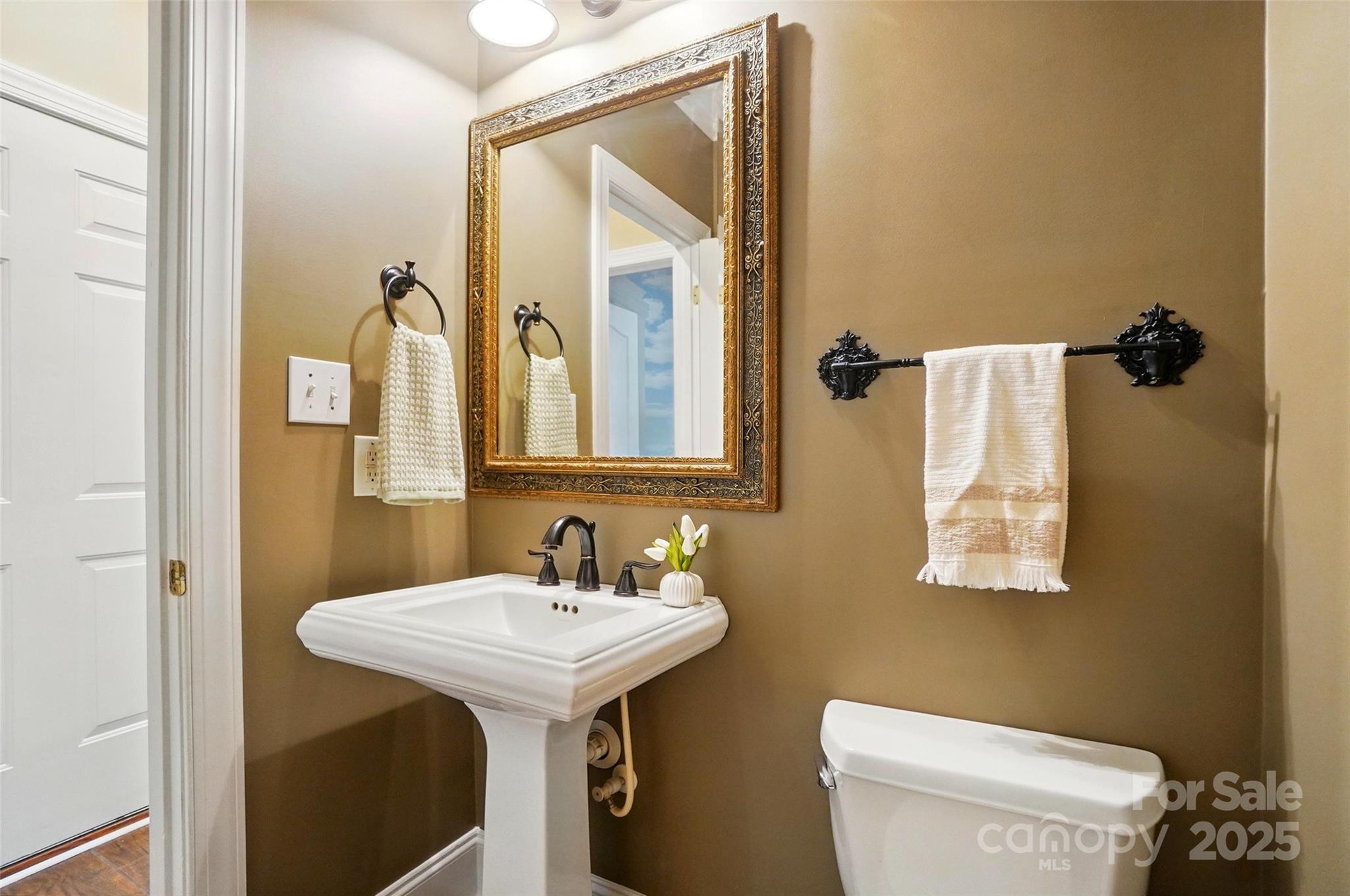 16216 Woolwine Road Charlotte, NC 28278 - Photo 24 of 48 Gallery Image 24