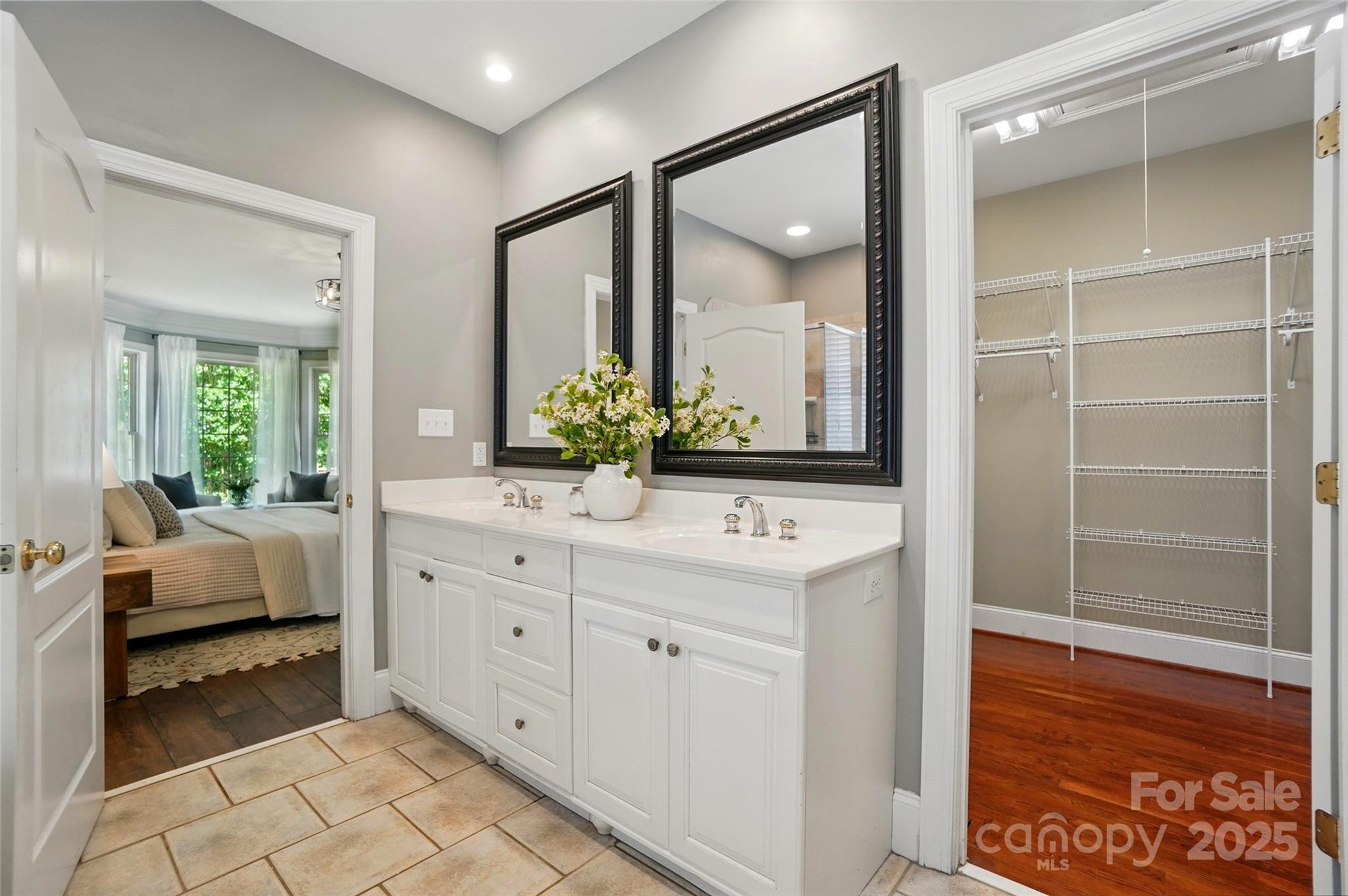 16216 Woolwine Road Charlotte, NC 28278 - Photo 31 of 48 Gallery Image 31