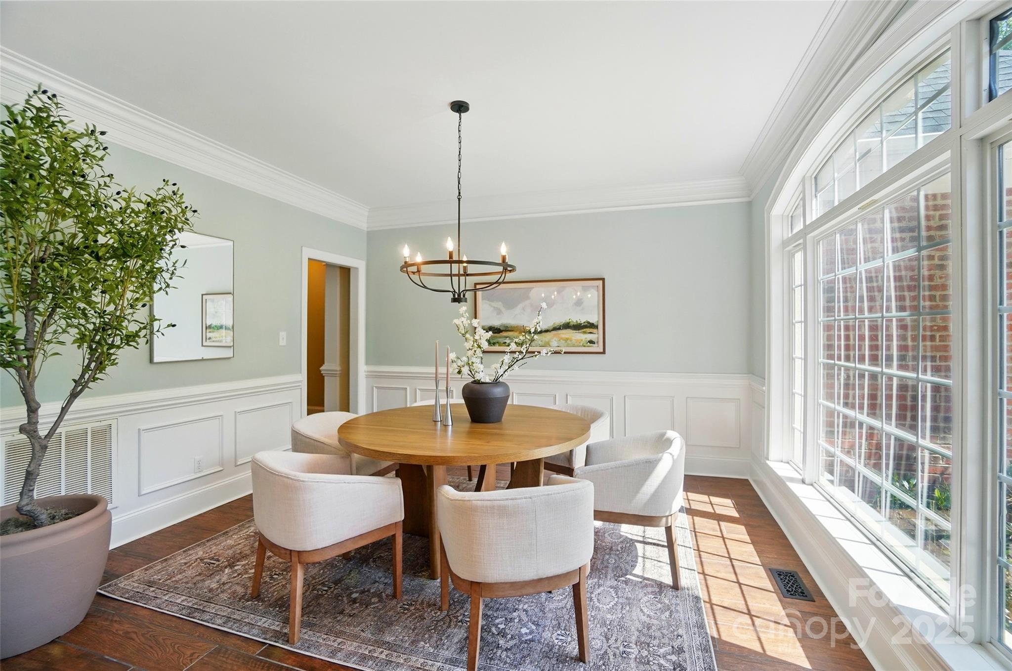 16216 Woolwine Road Charlotte, NC 28278 - Photo 6 of 48 Gallery Image 6