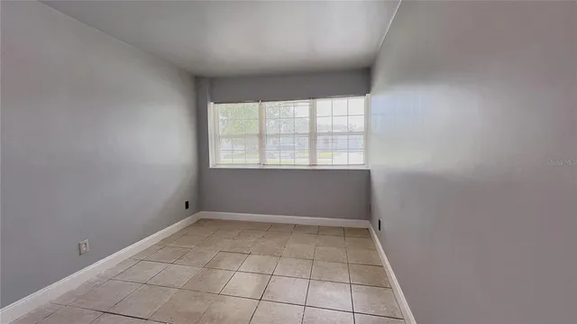 $2,500 | 2421 Laura Place, Orlando, FL 32803