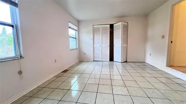 $2,500 | 2421 Laura Place, Orlando, FL 32803