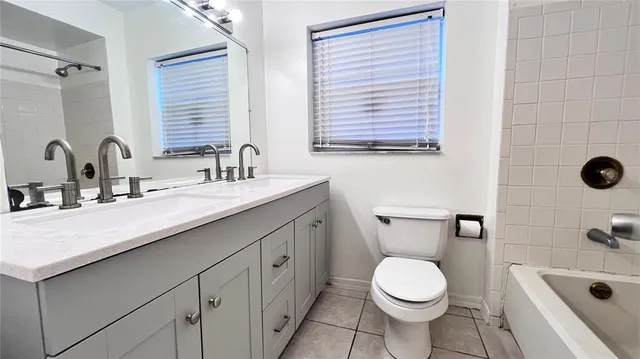 $2,500 | 2421 Laura Place, Orlando, FL 32803