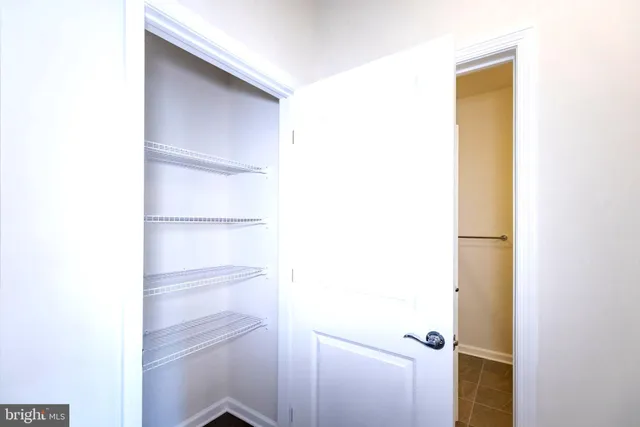 $3,400 | 1 Culvert Drive, Unit 211, Princeton Junction, NJ 08540