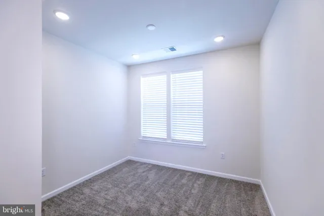 $3,400 | 1 Culvert Drive, Unit 211, Princeton Junction, NJ 08540