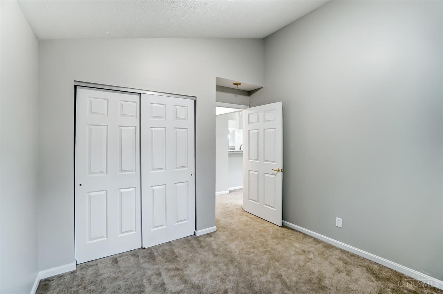 9941 Hunters Ridge Cincinnati, OH 45249 - Photo 33 of 52 Gallery Image 33