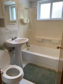 1608 Roxbury Road Columbus, OH 43212 - Photo 8 of 23