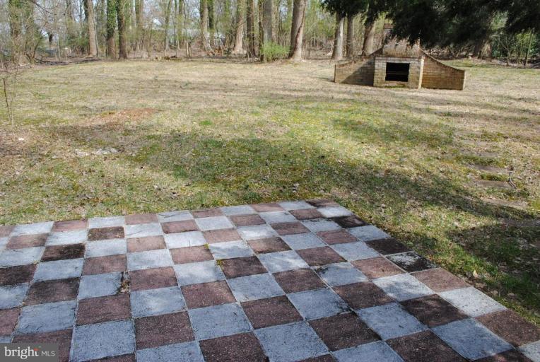11017 Marcliff Road Rockville, MD 20852 - Photo 16 of 18 Patio