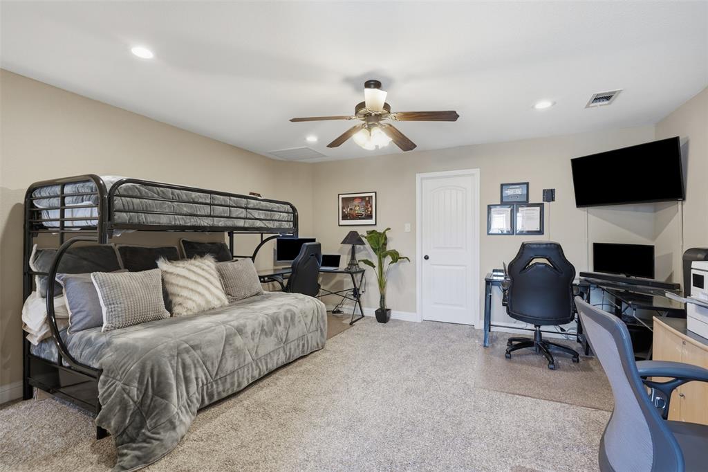 3216 Knob Road Springtown, TX 76082 - Photo 27 of 40