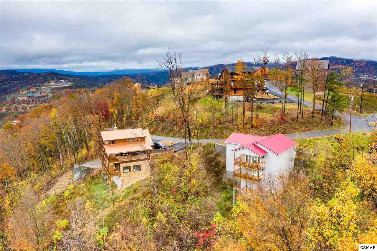 1050 Village Loop Road Gatlinburg, TN 37738 - Photo 5 of 36 Gallery Image 5