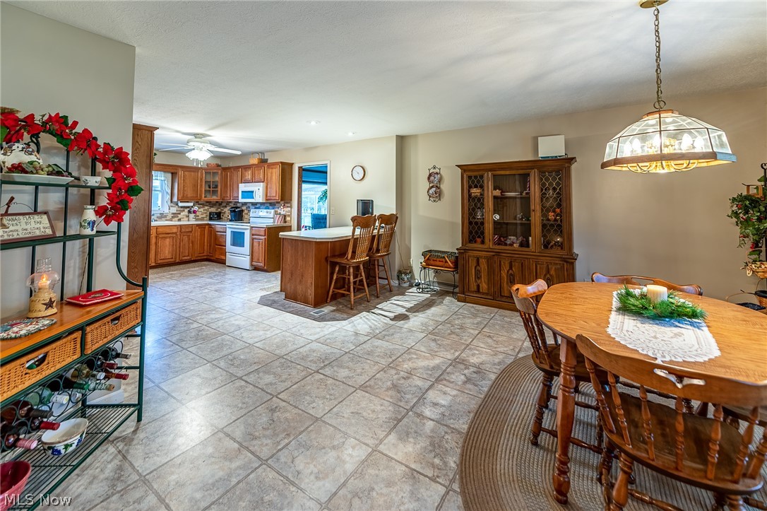2411 West Comet Road Clinton, OH 44216 - Photo 7 of 27
