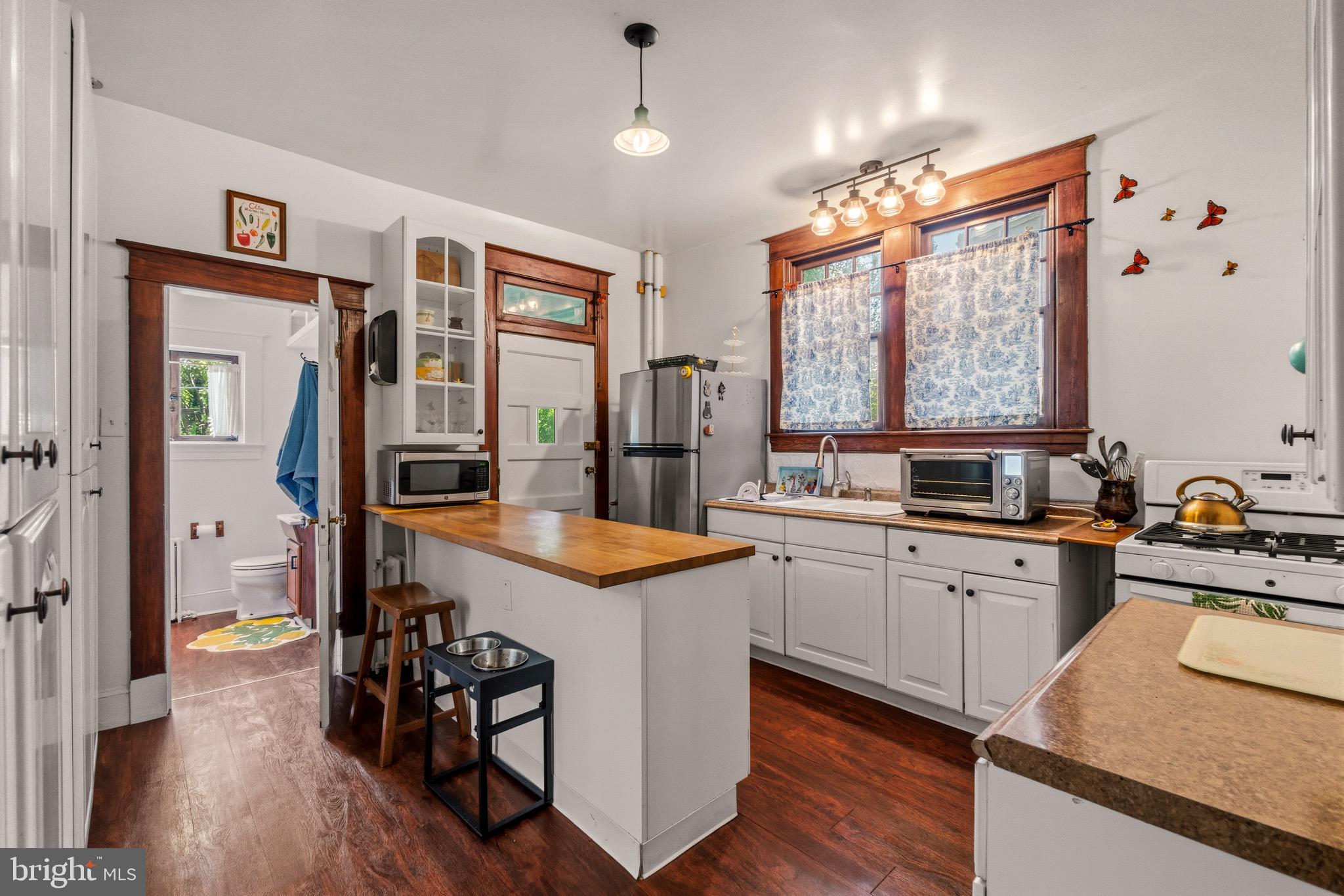 210 Mallow Hill Road Baltimore, MD 21229 - Photo 22 of 43
