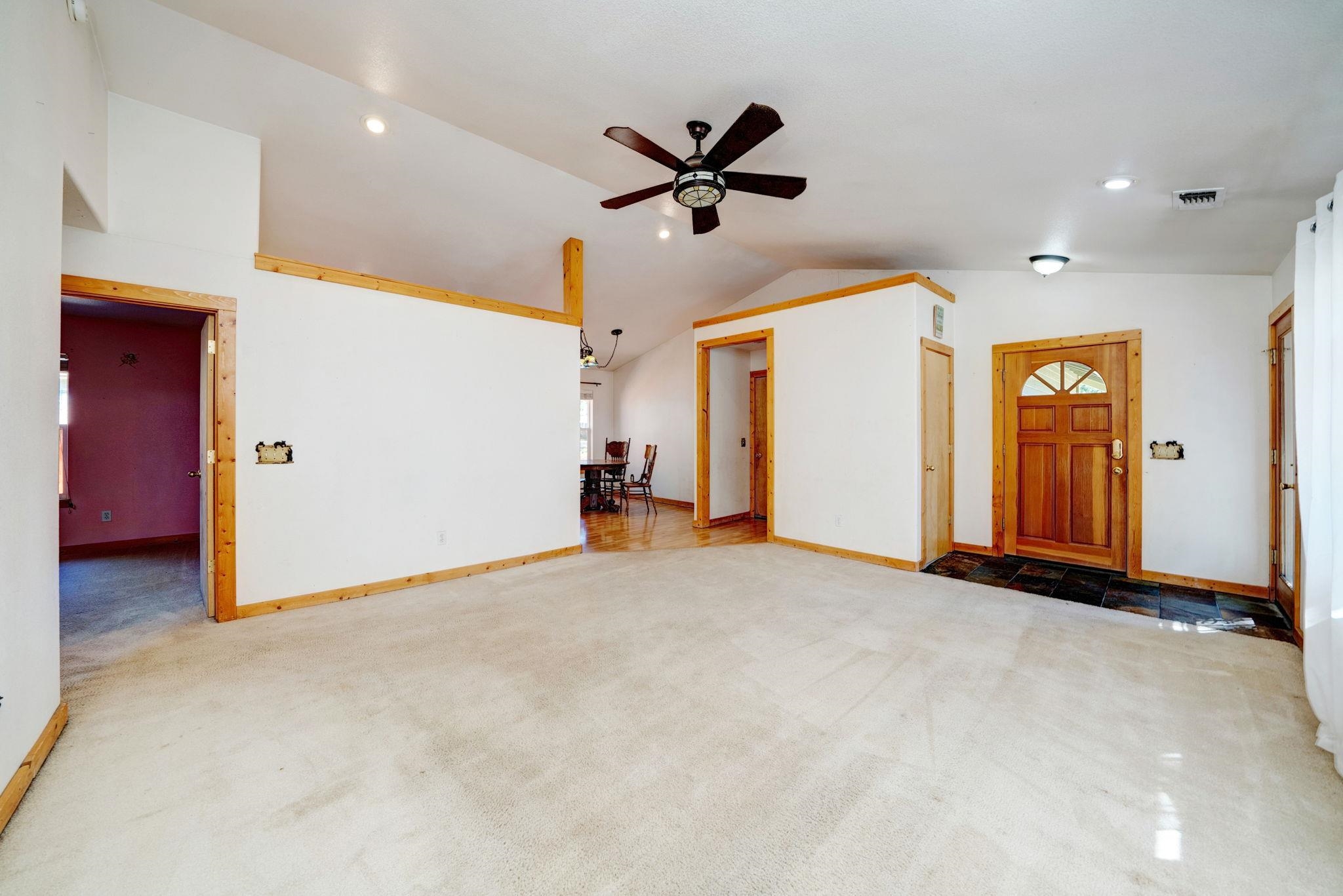 637 Ridge Street Portola, CA 96122 - Photo 11 of 27
