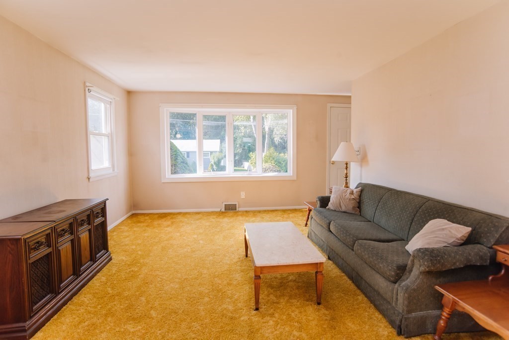 37 Timothy Circle Springfield, MA 01119 - Photo 17 of 37 a living room with furniture and a window
