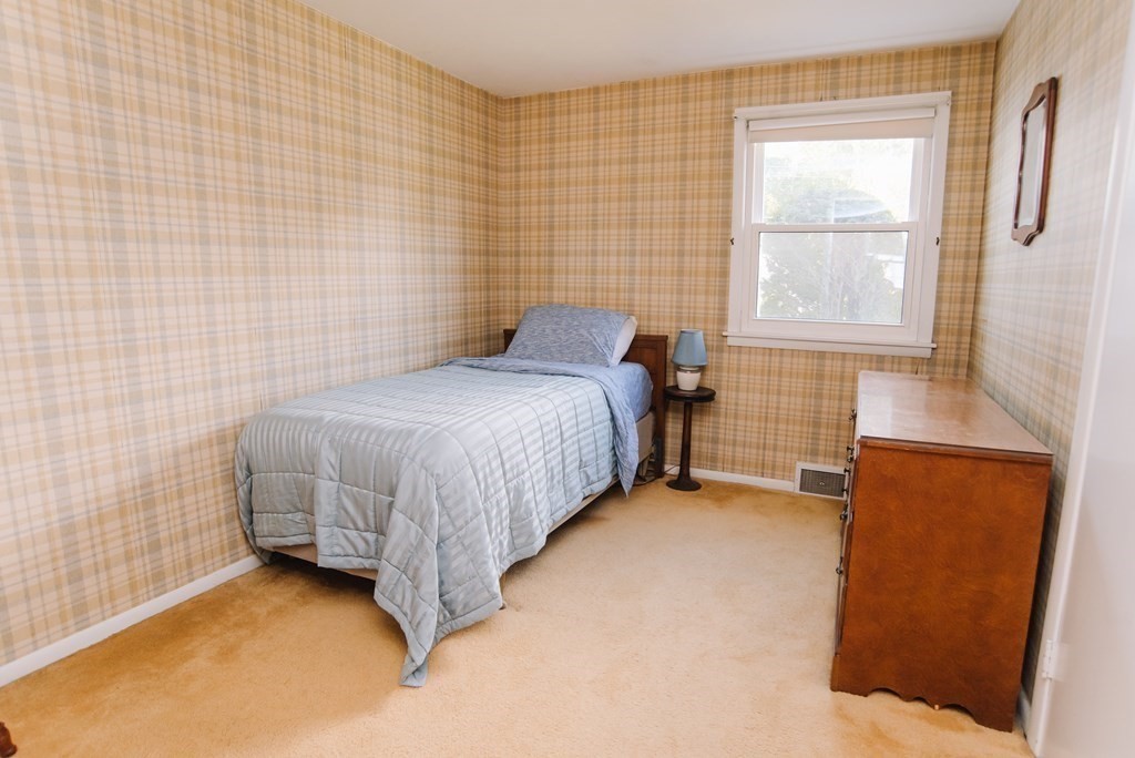 37 Timothy Circle Springfield, MA 01119 - Photo 20 of 37 a bedroom with a bed and a window