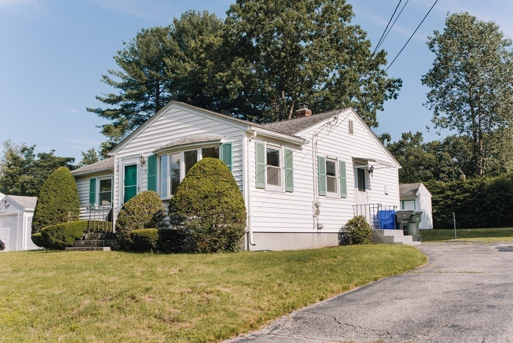 37 Timothy Circle Springfield, MA 01119 - Photo 6 of 37 a front view of a house with a yard