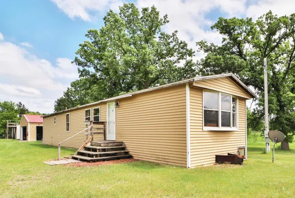 $199,900 | 30686 County Road 28, Browerville, MN 56438