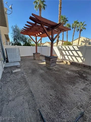 $1,675 | 6462 Saddle Up Avenue, Unit 103, Henderson, NV 89011