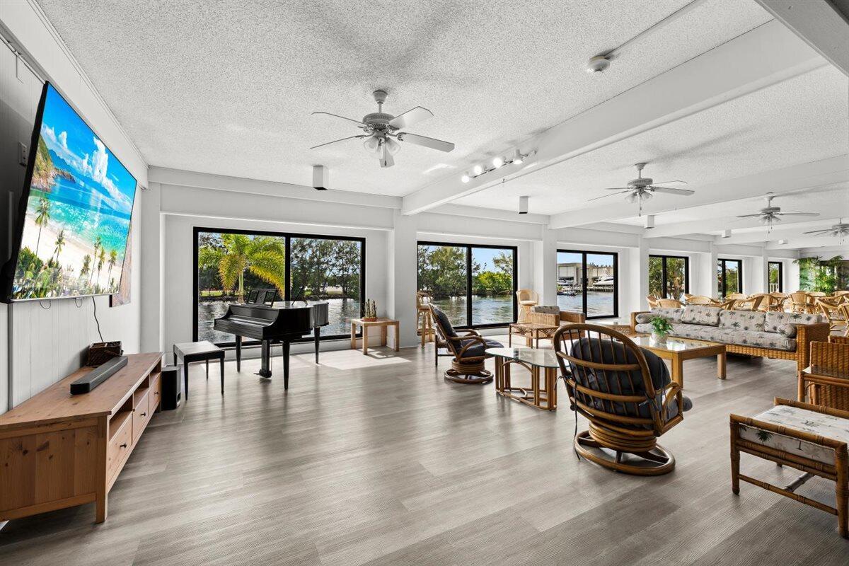 1401 North Riverside Drive, Unit 1104 Pompano Beach, FL 33062 - Photo 21 of 31 22-424A7462