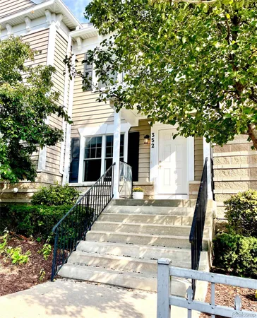 $3,000 | 352 West Grand River Avenue, East Lansing, MI 48823