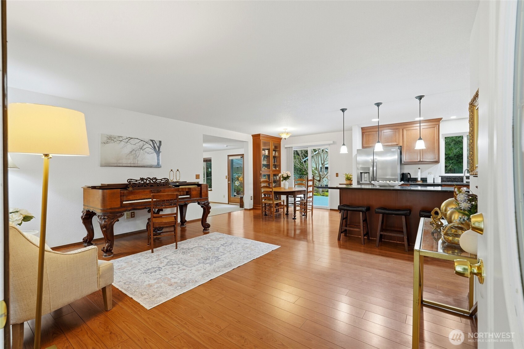 16008 Mink Road Northeast Woodinville, WA 98077 - Photo 4 of 38