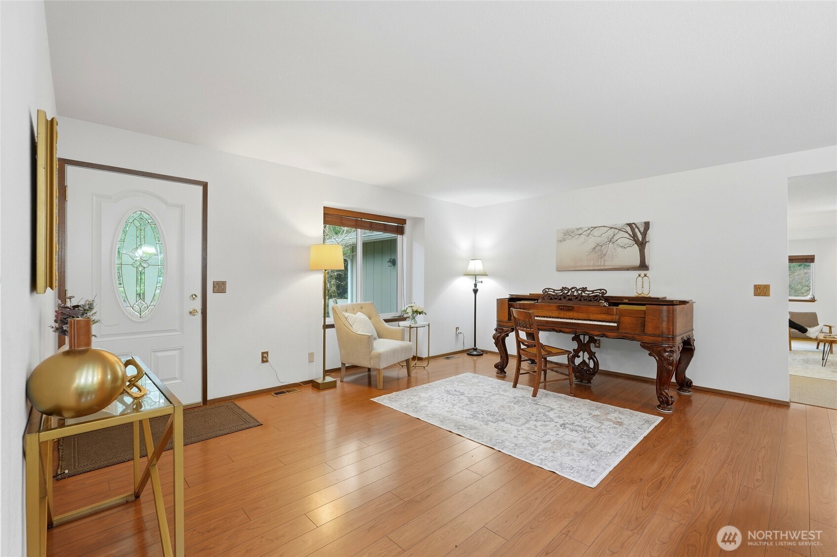16008 Mink Road Northeast Woodinville, WA 98077 - Photo 5 of 38